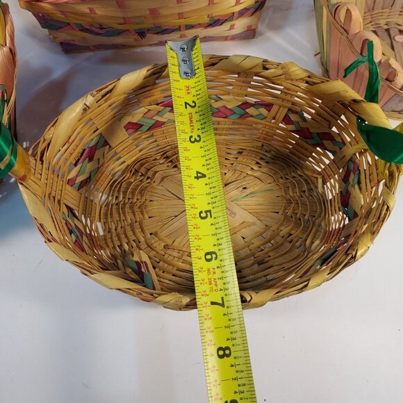 Easter Baskets (4) vintage woven - Picture 16 of 16